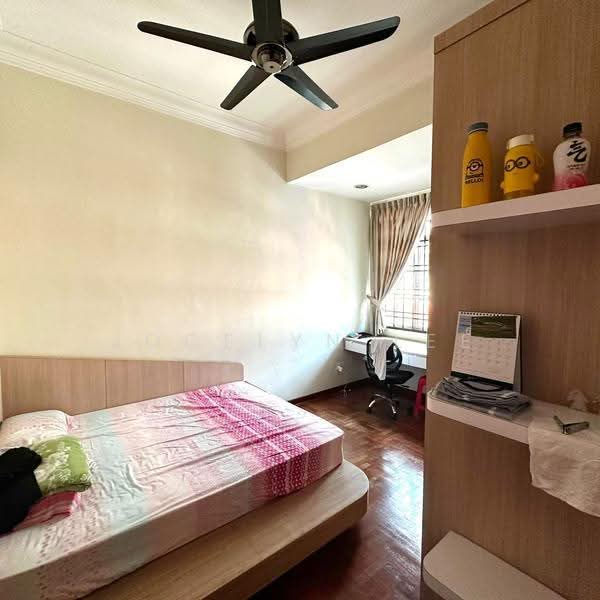2-storey Terraced House for Sale in Pekan Nanas (Johor) - Jocelyn Lee - Bedroom - PropertyGuru.com.my