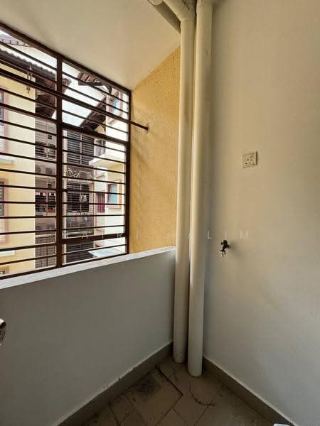 Apartment for Sale at Desa Idaman Residences - Hairi Halim - PropertyGuru.com.my