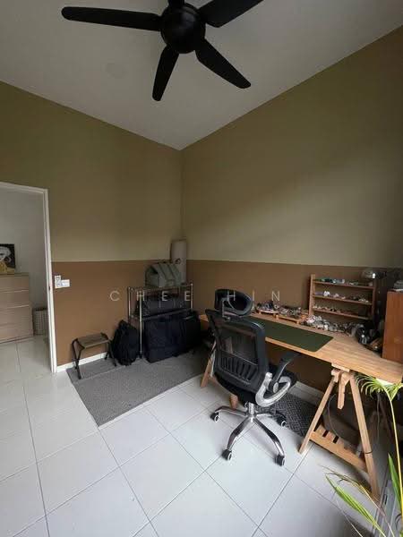 Rumah Teres 2-Tingkat untuk Dijual di Bandar Puncak Alam (Puncak Alam) - Chee Hin - Study - PropertyGuru.com.my