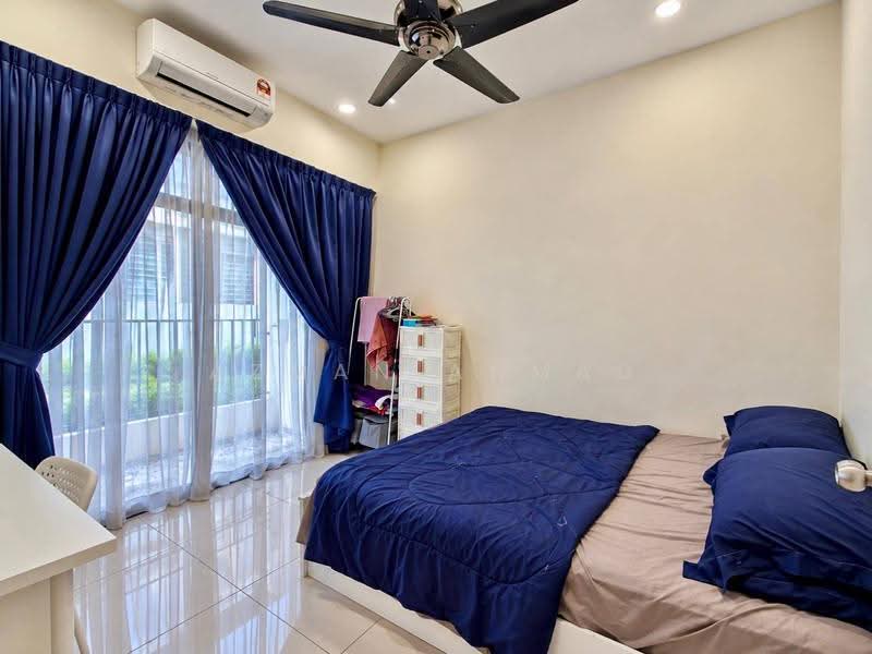 2-storey Terraced House for Sale in Eco Grandeur (Puncak Alam) - Azman Ahmad - Bedroom - PropertyGuru.com.my
