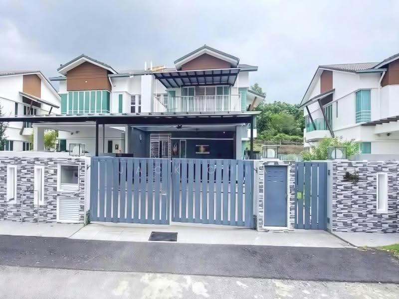 Semi-Detached House for Sale in Nilai (Negeri Sembilan) - Jack Chia - Exterior - PropertyGuru.com.my