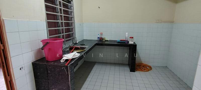 Rumah Teres 2-Tingkat untuk Dijual di Taman Datuk Thamby Chik Karim (Batu Berendam) - Kelvin Lau - PropertyGuru.com.my