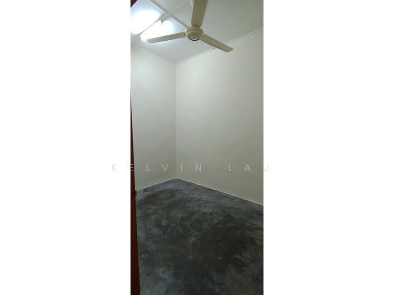 Rumah Teres 2-Tingkat untuk Dijual di Taman Datuk Thamby Chik Karim (Batu Berendam) - Kelvin Lau - PropertyGuru.com.my