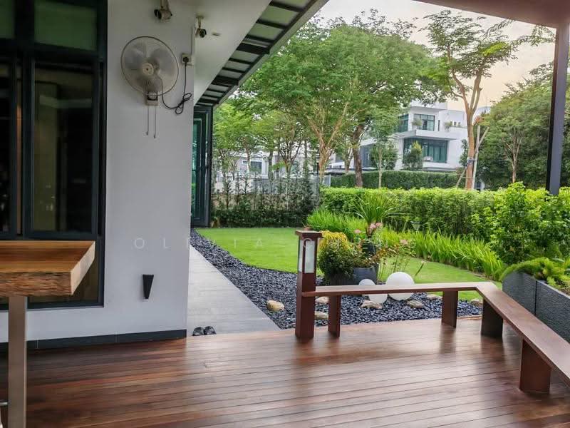 Bungalow House for Sale in Straits View (Johor Bahru) - Olivia Ching - Exterior - PropertyGuru.com.my