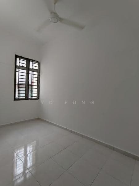 Rumah Teres 2-Tingkat untuk Disewa di Taman Mount Austin (Tebrau) - YC Fung - Interior - PropertyGuru.com.my