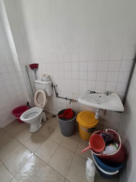 Rumah Teres 2-Tingkat untuk Dijual di Usj 1 (Subang Jaya) - David Tang - Bathroom - PropertyGuru.com.my