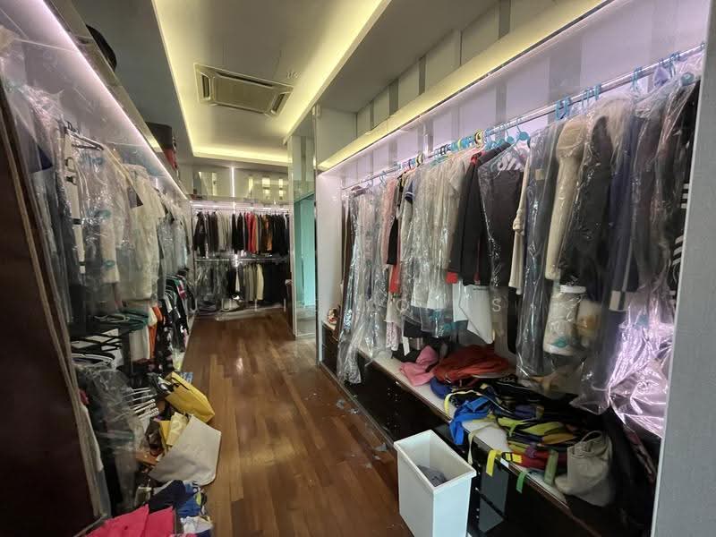 Bungalow House untuk Dijual di Damansara Heights (Kuala Lumpur) - Julie Louis - PropertyGuru.com.my