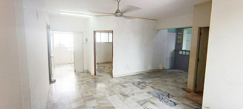 Kondominium untuk Disewa di Seri Mas Condominium - Amir Abas - Living Room - PropertyGuru.com.my