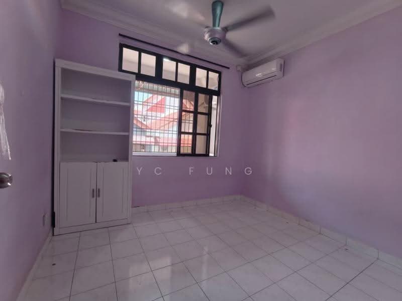 Rumah Teres 1.5-Tingkat untuk Disewa di Taman Rinting (Masai) - YC Fung - Interior - PropertyGuru.com.my