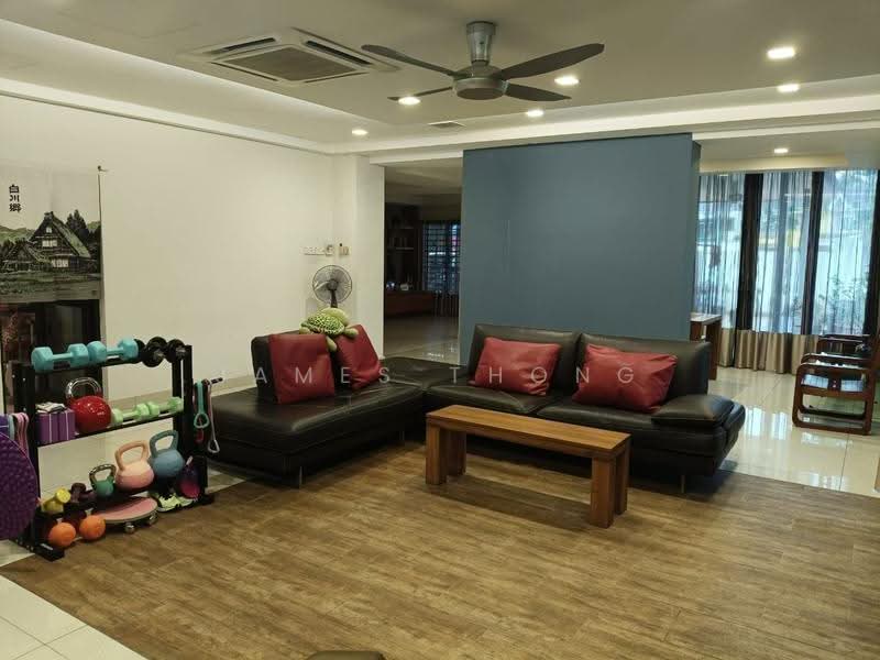 Rumah Teres 2-Tingkat untuk Dijual di Bandar Sri Damansara (Selangor) - James Thong - Living Room - PropertyGuru.com.my
