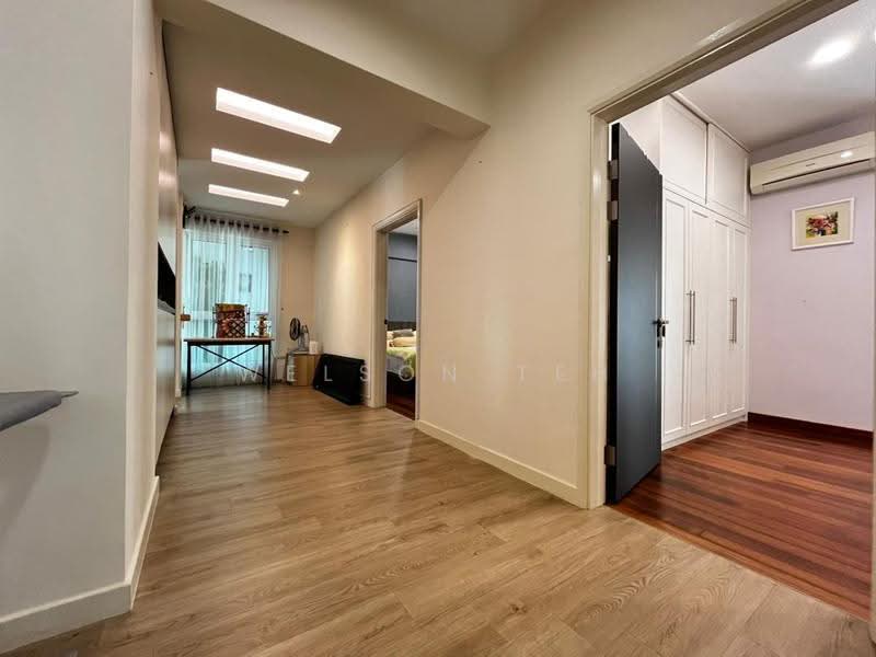 Kondominium untuk Dijual di Platino Condominium - Welson Teh - Corridor - PropertyGuru.com.my