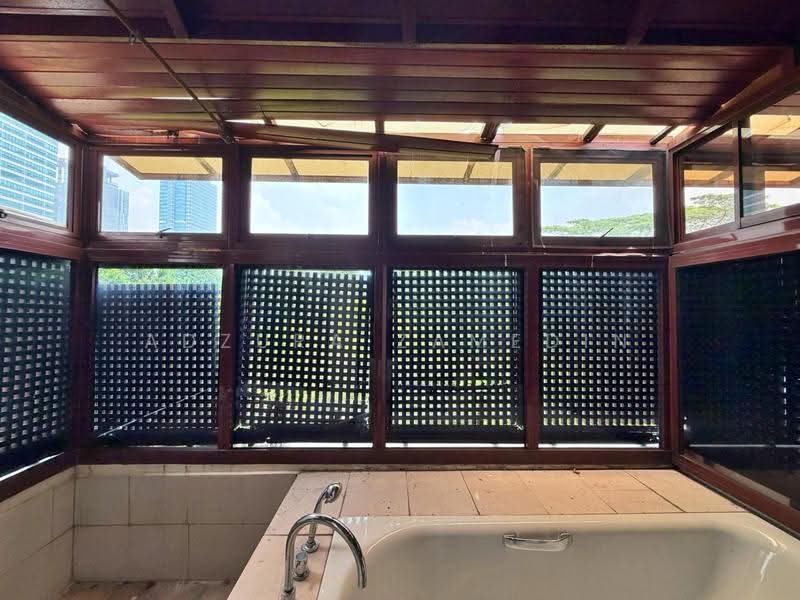 Bungalow House for Sale in Federal Hill (Bangsar) - Adzura Zamedin - Bathroom - PropertyGuru.com.my
