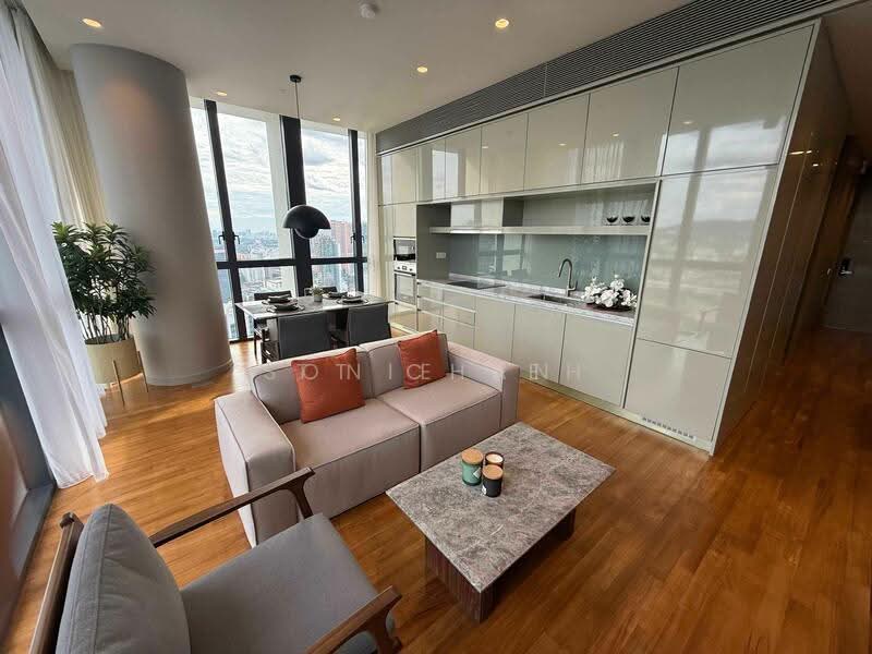 Kediaman Servis untuk Dijual di The Conlay - Sonie Teh - Living Room - PropertyGuru.com.my