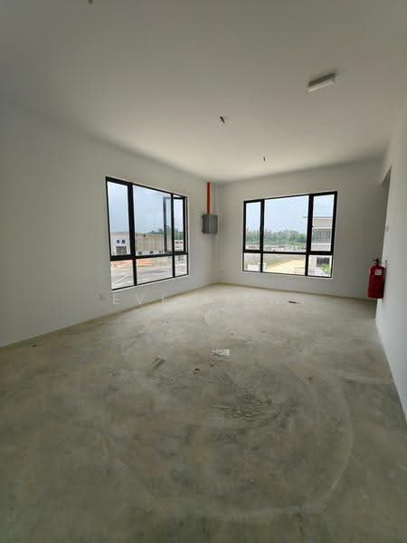 Factory for Sale in Pusat Bandar Senawang (Senawang) - Eve Liew - Interior - PropertyGuru.com.my