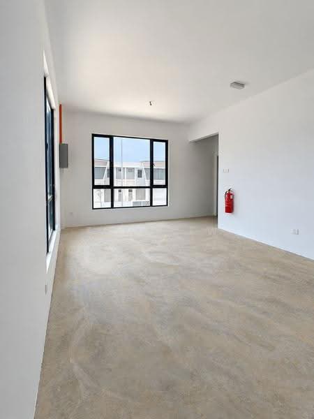 Factory for Sale in Pusat Bandar Senawang (Senawang) - Eve Liew - Interior - PropertyGuru.com.my