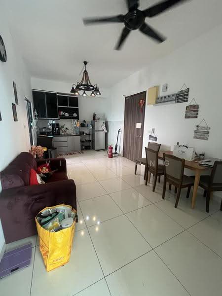 Kediaman Servis untuk Disewa di Greenfield Residence - Vicky Kong - Living Room - PropertyGuru.com.my
