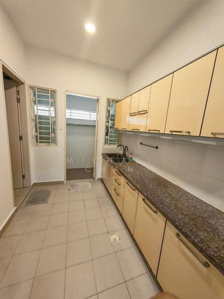 Rumah Teres 2-Tingkat untuk Dijual di Taman Puchong Prima (Puchong) - Michael Chan - Kitchen - PropertyGuru.com.my