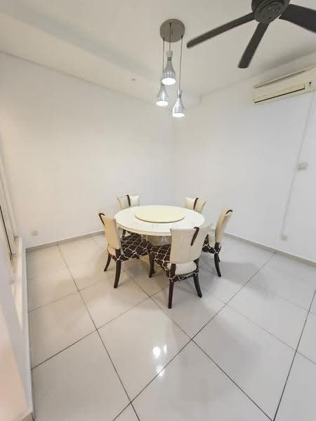 Rumah Teres 2-Tingkat untuk Dijual di Taman Puchong Prima (Puchong) - Michael Chan - Dining Room - PropertyGuru.com.my
