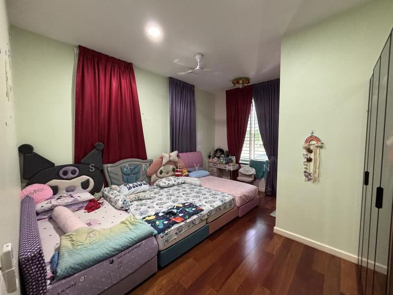 Semi-Detached House for Sale in Bandar Kinrara Seksyen 1 (Bandar Kinrara) - Stanley Hang - Bedroom - PropertyGuru.com.my