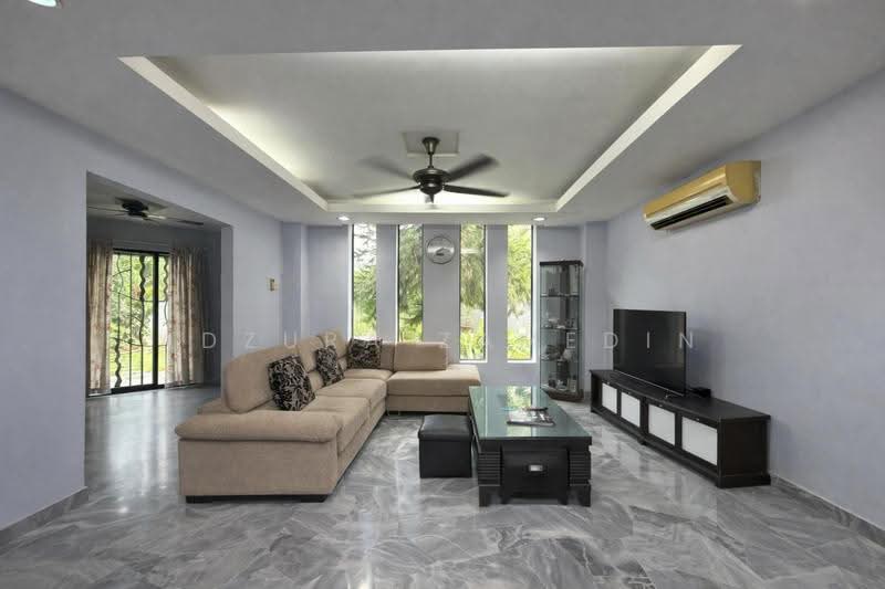 Bungalow House untuk Dijual di Seksyen 18 (Petaling Jaya) - Adzura Zamedin - Living Room - PropertyGuru.com.my