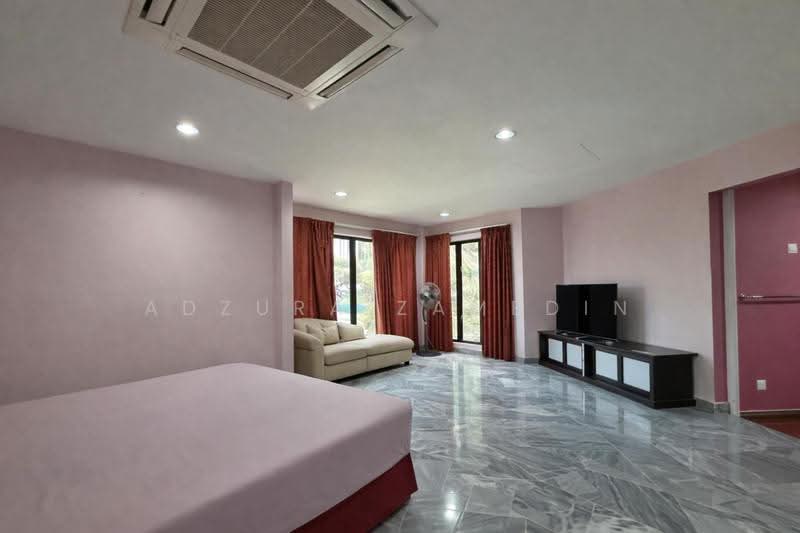 Bungalow House untuk Dijual di Seksyen 18 (Petaling Jaya) - Adzura Zamedin - Living Room - PropertyGuru.com.my