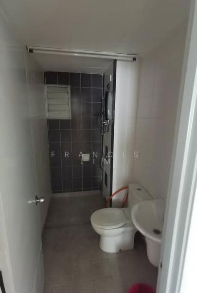Kondominium untuk Dijual di Koi Tropika - Francis Lim - Bathroom - PropertyGuru.com.my