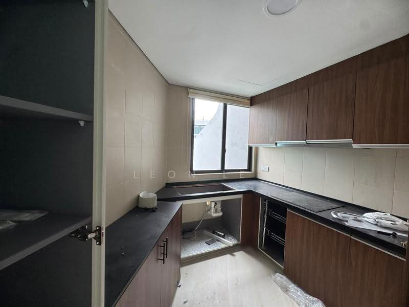 Kediaman Servis untuk Disewa di Aragreens - Leon Lee - Kitchen - PropertyGuru.com.my