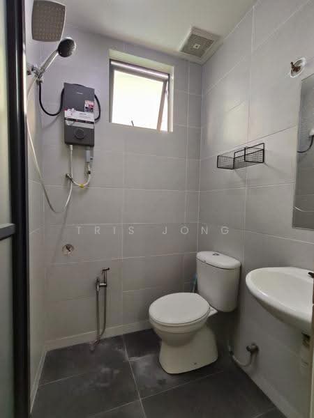 Bungalow House for Rent in Kampung Tok Pinang (Serendah) - Tris Jong - Bathroom - PropertyGuru.com.my