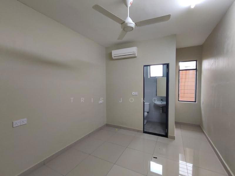 Bungalow House for Rent in Kampung Tok Pinang (Serendah) - Tris Jong - Interior - PropertyGuru.com.my