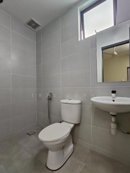Bungalow House for Rent in Kampung Tok Pinang (Serendah) - Tris Jong - Bathroom - PropertyGuru.com.my