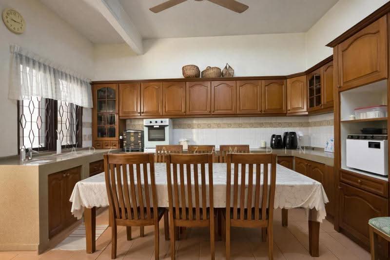 Bungalow House untuk Dijual di Titiwangsa (Kuala Lumpur) - Adzura Zamedin - Kitchen - PropertyGuru.com.my