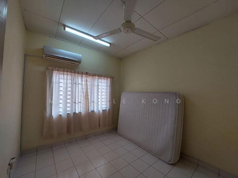 2-storey Terraced House for Sale in TAMAN PUCHONG UTAMA (Puchong) - Michelle Kong - PropertyGuru.com.my