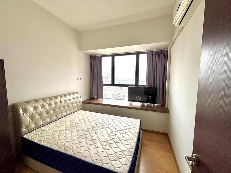 Condominium for Rent at Lovell @ Country Garden Danga Bay - Wee Howe - Bedroom - PropertyGuru.com.my
