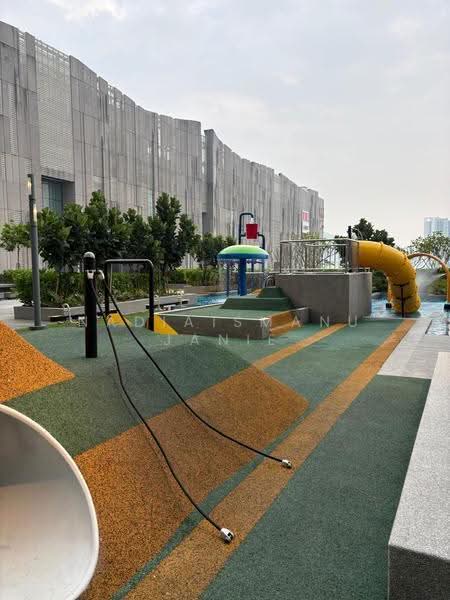 Kediaman Servis untuk Disewa di Melawati : Park One - NadiaIsmanu Janie - Kids Playground - PropertyGuru.com.my