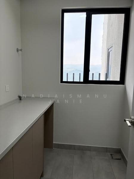 Kediaman Servis untuk Disewa di Melawati : Park One - NadiaIsmanu Janie - Utility Area - PropertyGuru.com.my