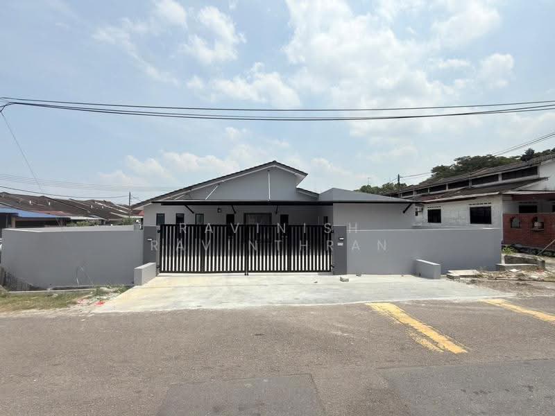1-storey Terraced House for Sale in Taman Puteri Wangsa (Ulu Tiram) - Ravinish Ravinthran - PropertyGuru.com.my