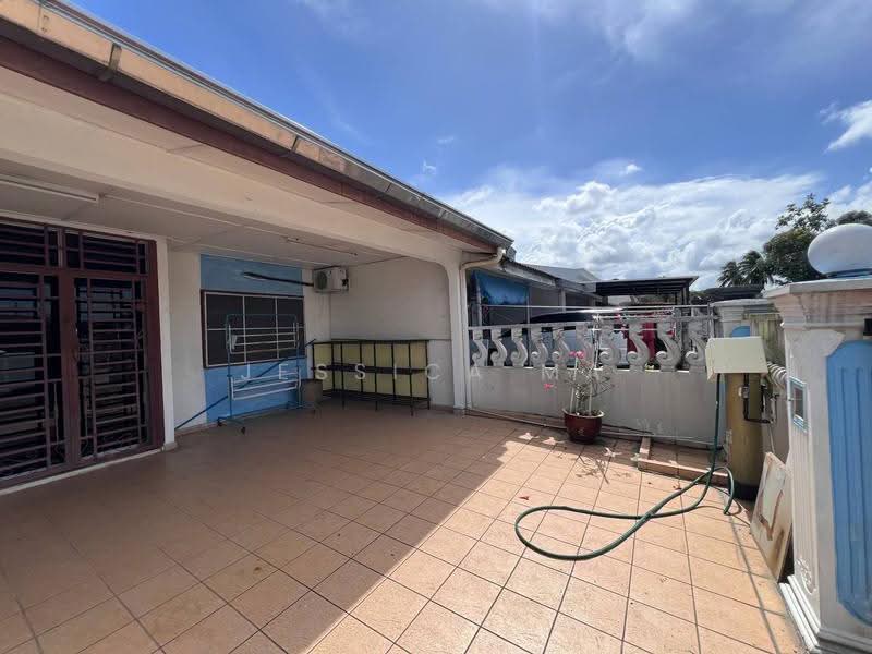 Rumah Teres 1-Tingkat untuk Disewa di Permas Jaya (Johor Bahru) - Jessica Ma - Exterior - PropertyGuru.com.my
