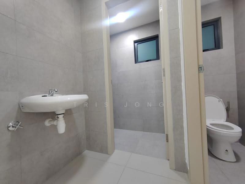 Kondominium untuk Disewa di Mori Residences - Tris Jong - Bathroom - PropertyGuru.com.my