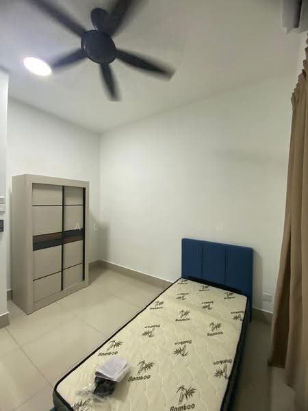Service Residence for Sale at Serviced Residence @ Razak City Residences (RC Residences) - Alex Leaw - Bedroom - PropertyGuru.com.my