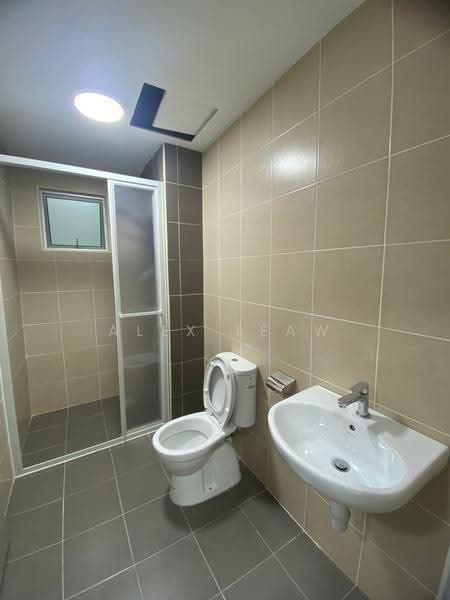Service Residence for Sale at Serviced Residence @ Razak City Residences (RC Residences) - Alex Leaw - Bathroom - PropertyGuru.com.my