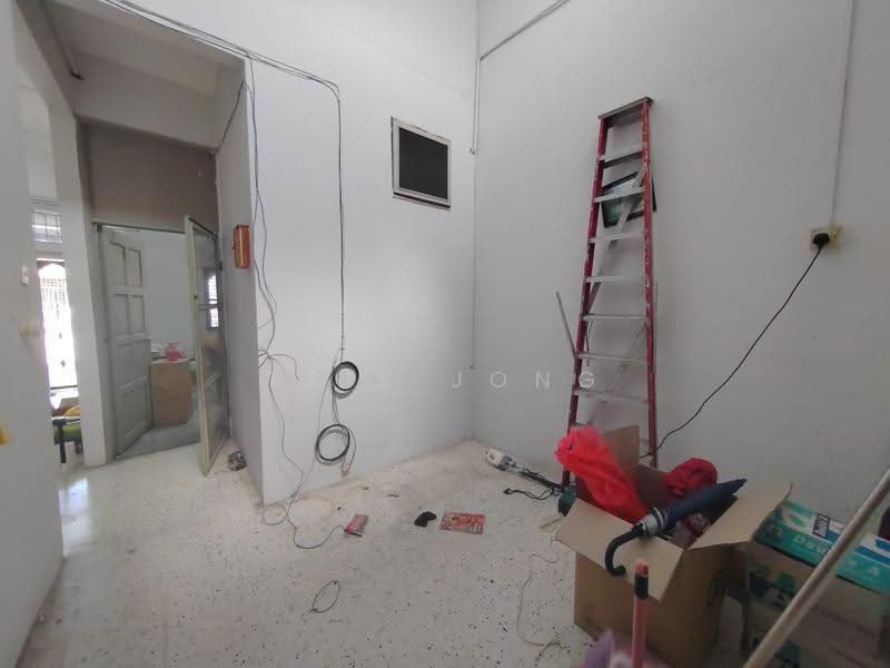 Terraced House for Sale in Taman Sri Rawang (Rawang) - Tris Jong - Interior - PropertyGuru.com.my