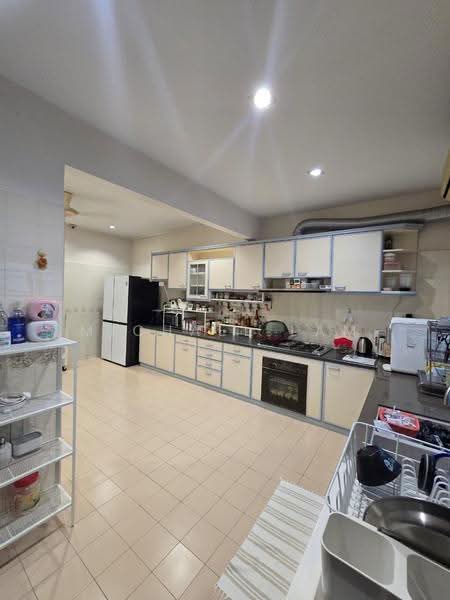 Rumah Teres 2-Tingkat untuk Dijual di Petaling Jaya (Selangor) - Michael Lam - Kitchen - PropertyGuru.com.my
