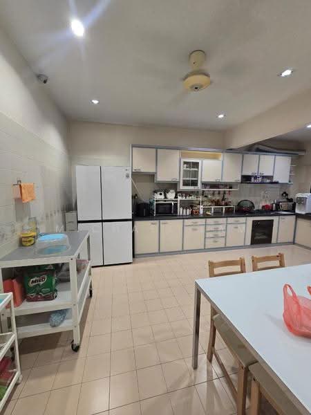 Rumah Teres 2-Tingkat untuk Dijual di Petaling Jaya (Selangor) - Michael Lam - Kitchen - PropertyGuru.com.my