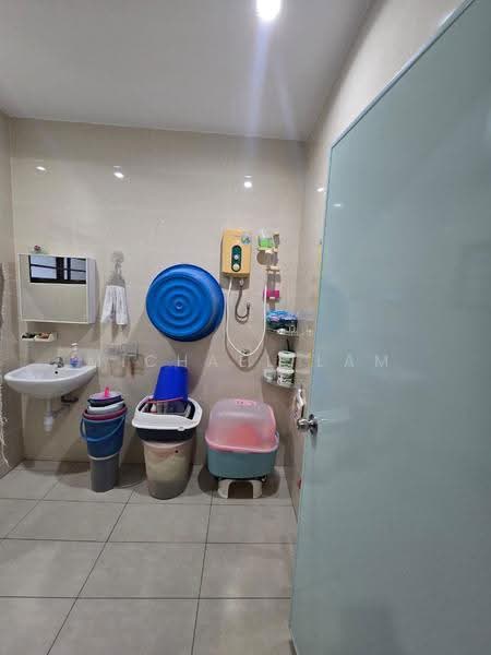 Rumah Teres 2-Tingkat untuk Dijual di Petaling Jaya (Selangor) - Michael Lam - Bathroom - PropertyGuru.com.my