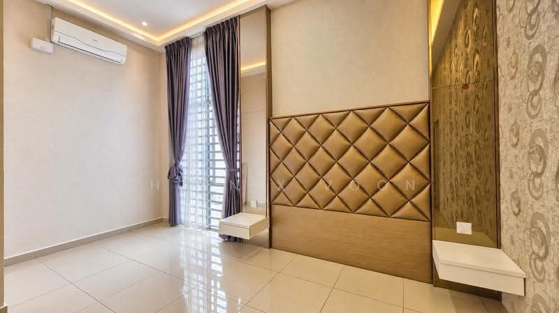 2-storey Terraced House for Rent in Bandar Sri Sendayan (Negeri Sembilan) - Phoenix Voon - Bedroom - PropertyGuru.com.my