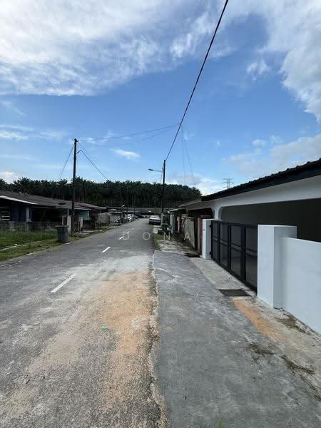 1-storey Terraced House for Sale in Kampung Oren (Ulu Tiram) - Dona - Exterior - PropertyGuru.com.my