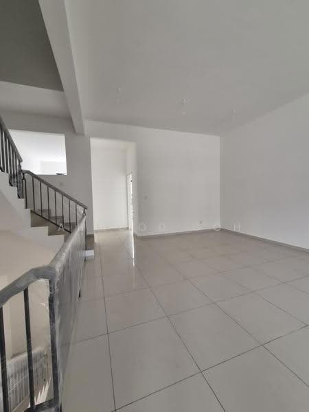 Rumah Teres 2.5-Tingkat untuk Disewa di Taman Desa Tebrau (Tebrau) - AhMood Goh - PropertyGuru.com.my