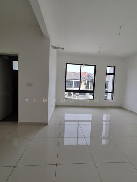 Rumah Teres 2.5-Tingkat untuk Disewa di Taman Desa Tebrau (Tebrau) - AhMood Goh - PropertyGuru.com.my