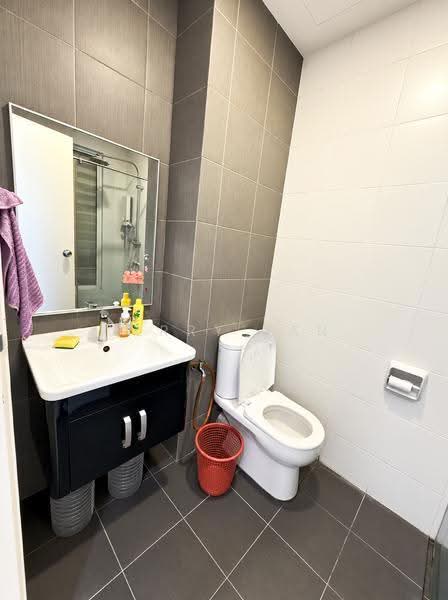 Condominium for Rent at SummerSkye Residences - Jerry Tan - Bathroom - PropertyGuru.com.my