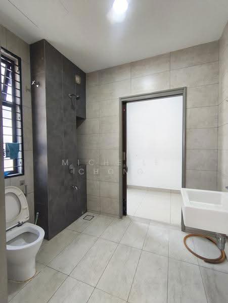 Rumah Teres 2-Tingkat untuk Disewa di Elmina (Shah Alam) - Michelle Chong - Bathroom - PropertyGuru.com.my